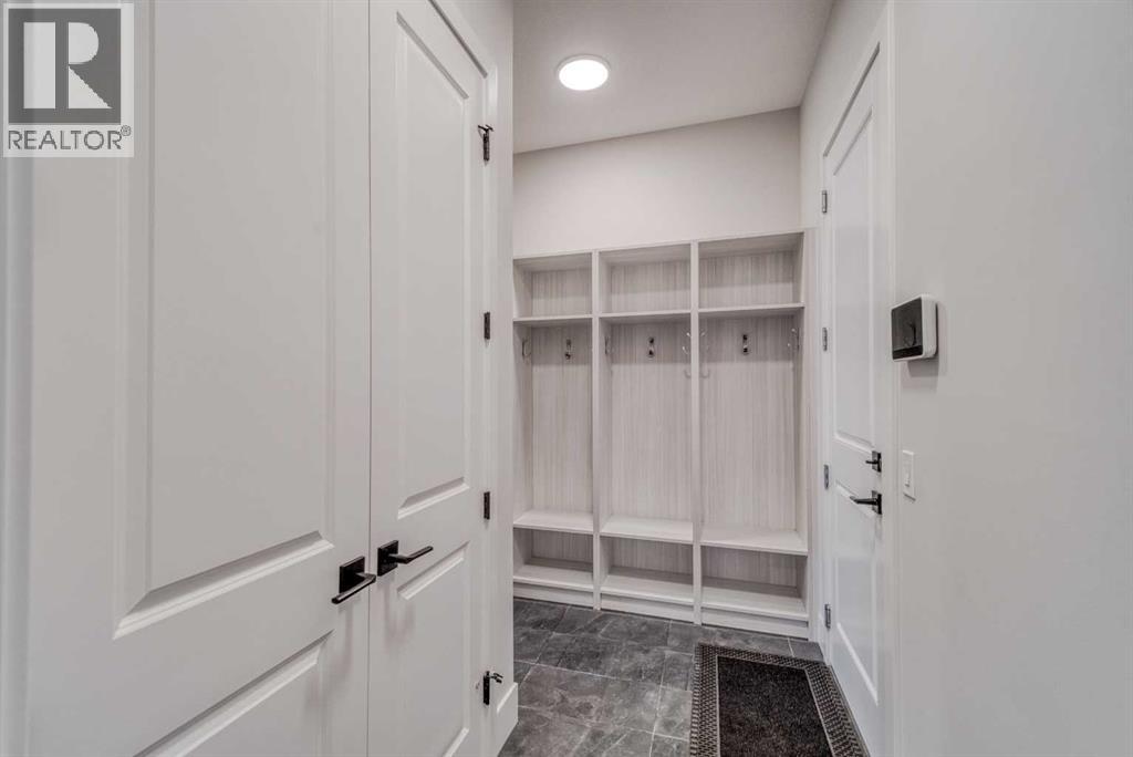 111 Aspen Summit Boulevard SW