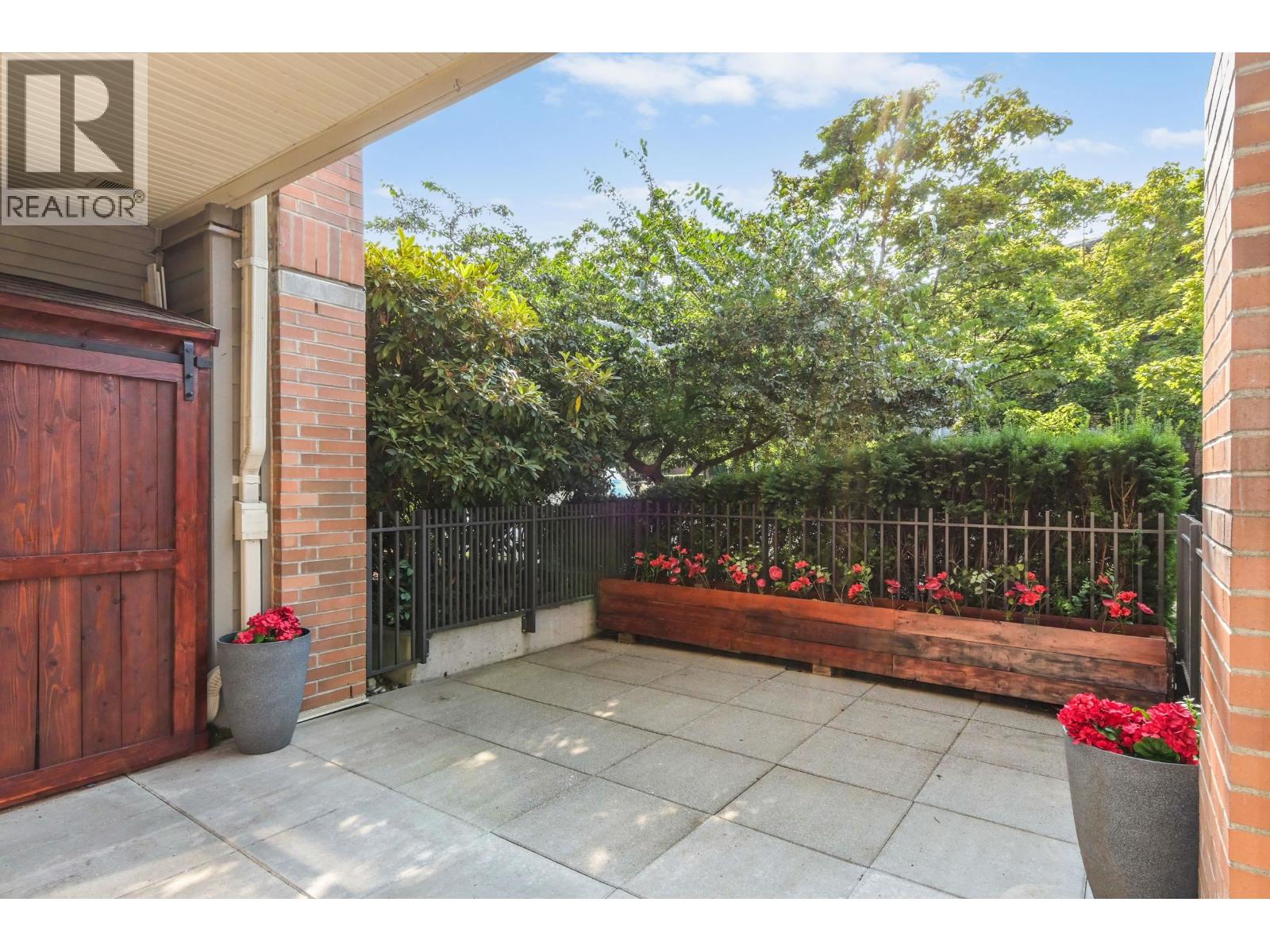 117 801 KLAHANIE DRIVE