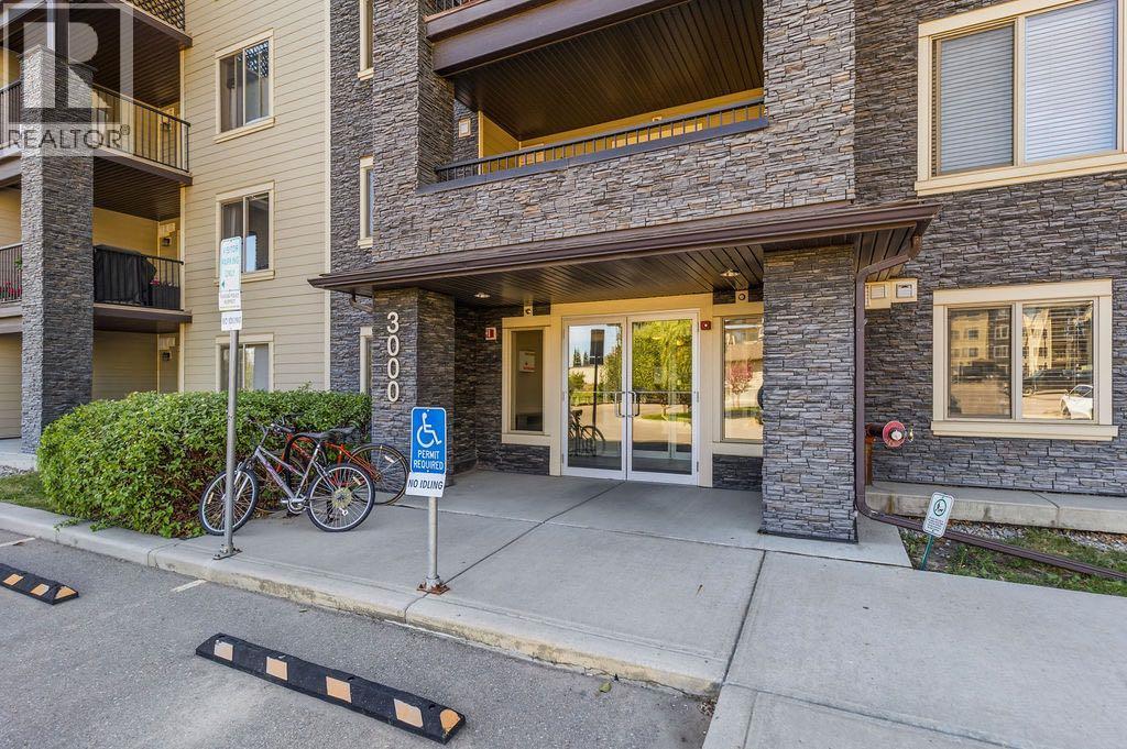 3105, 625 Glenbow Drive