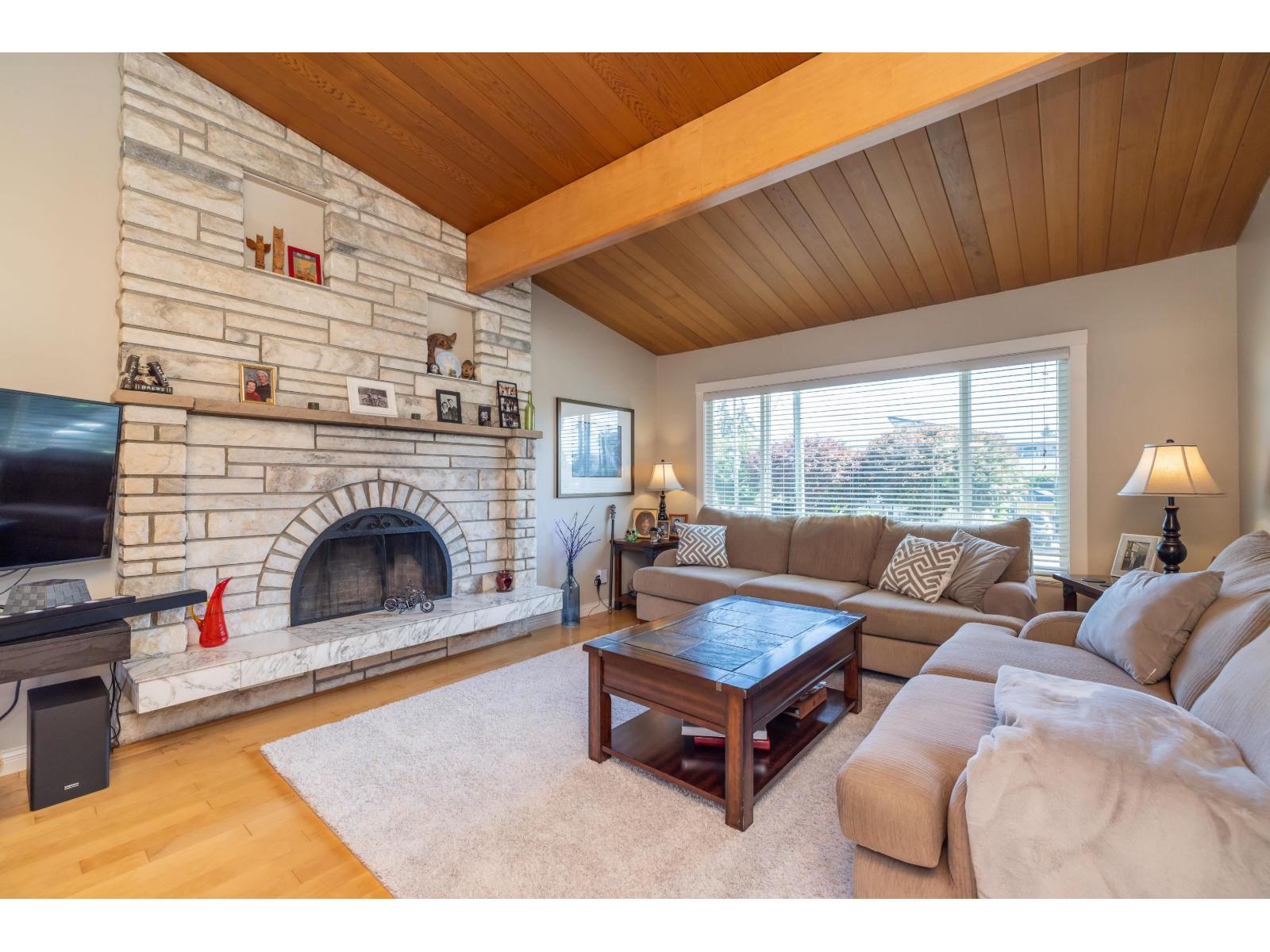 45793 LEWIS AVENUE|Chilliwack Proper West