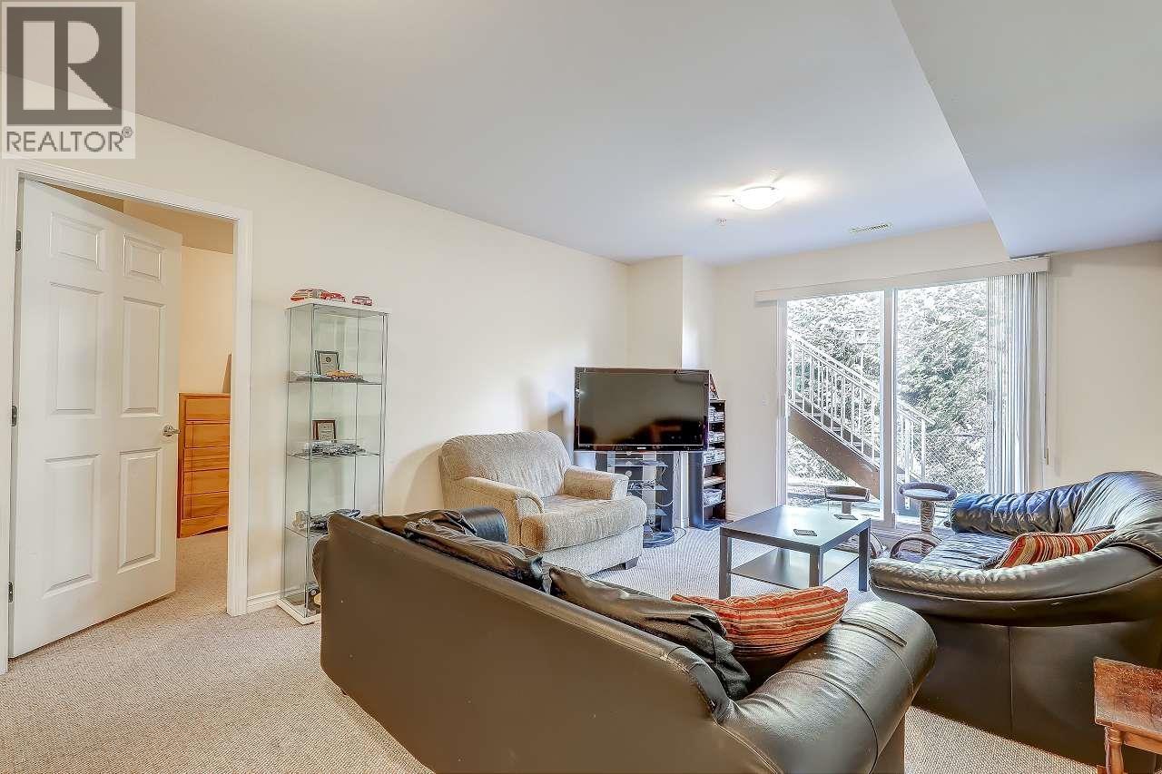 14 1108 RIVERSIDE CLOSE