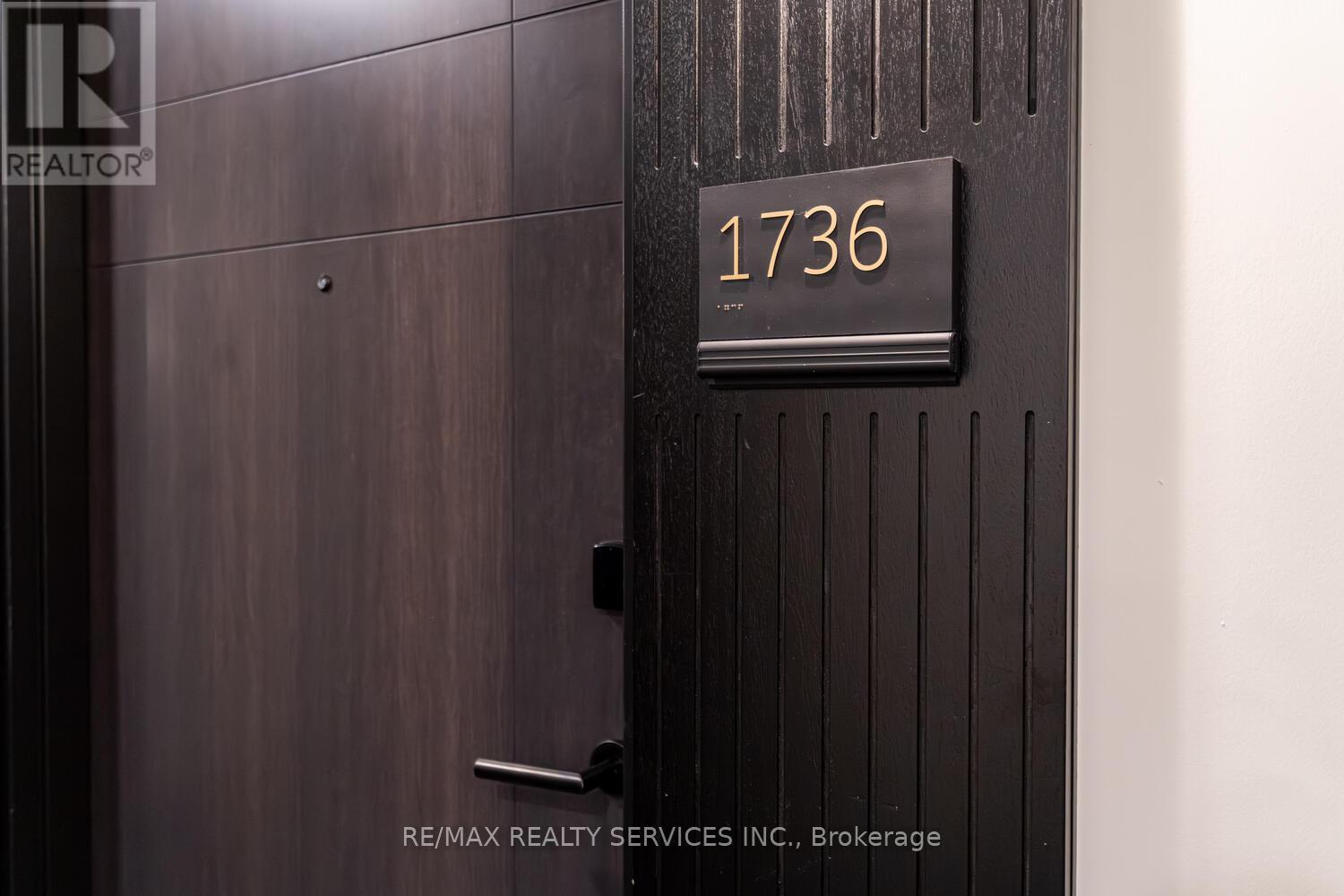 1736 - 145 COLUMBIA STREET