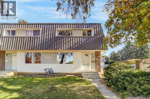 20, 1601 23 Street N Lethbridge AB T1H4K1