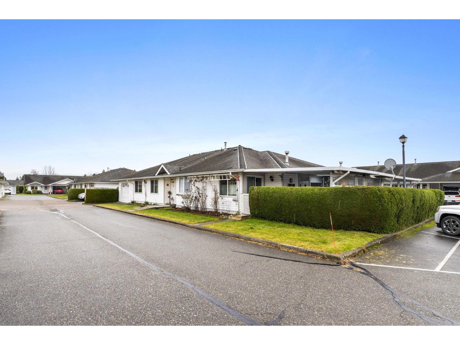 134 7610 EVANS ROAD|Sardis West Vedder