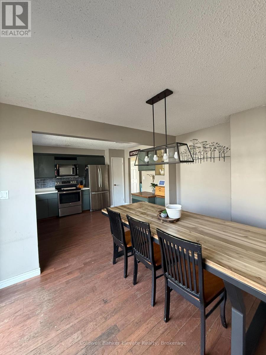 1860 7TH AVENUE W