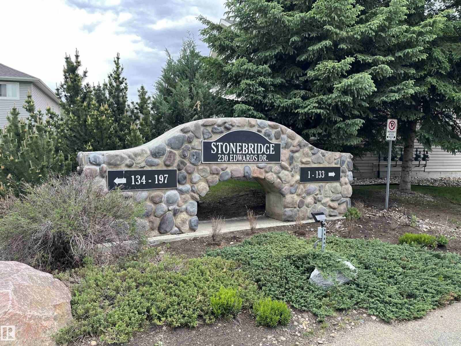 #185 230 Edwards DR SW