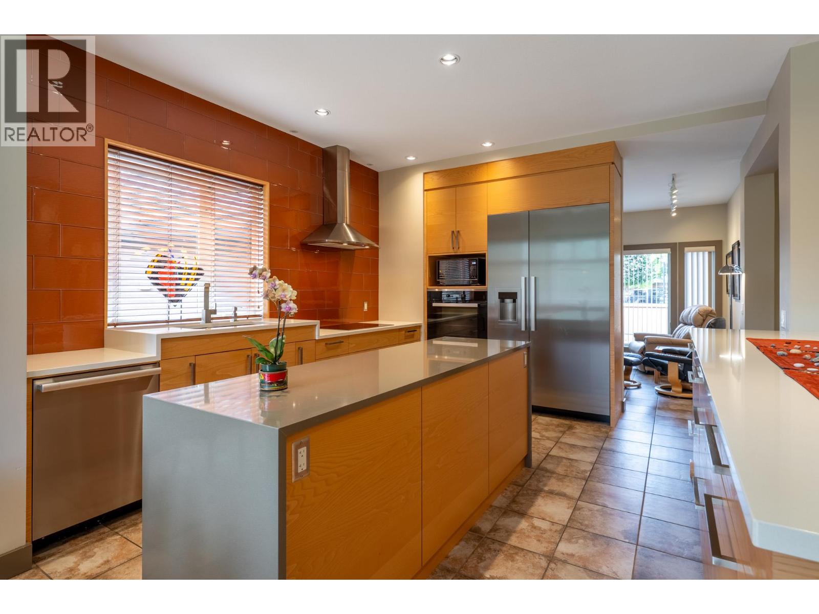 4100 Gallaghers Parkland Unit# 12