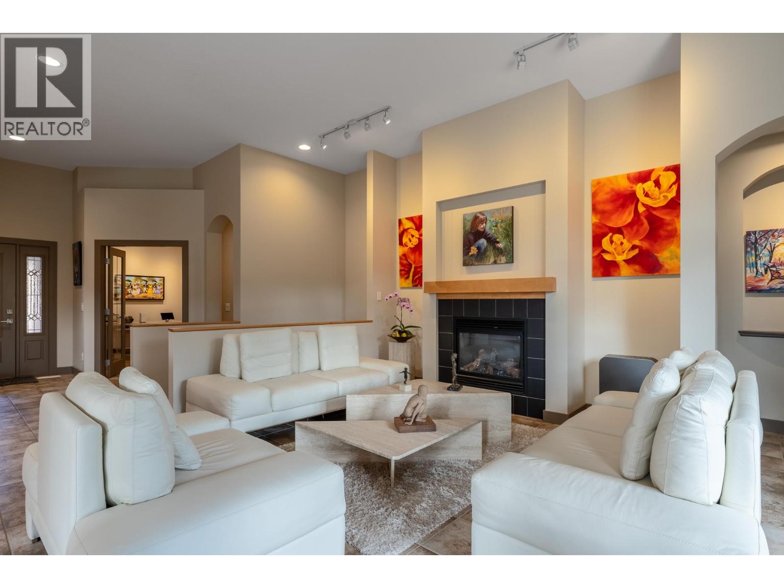 4100 Gallaghers Parkland Unit# 12