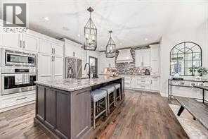 264 Stonemere Close