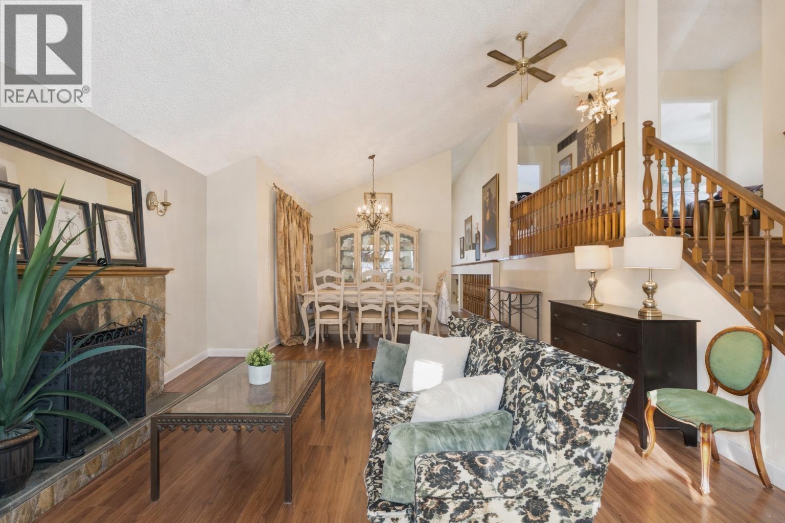 875 PORTEAU PLACE