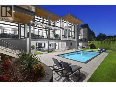 1130 EYREMOUNT DRIVE West Vancouver BC V7S2C5