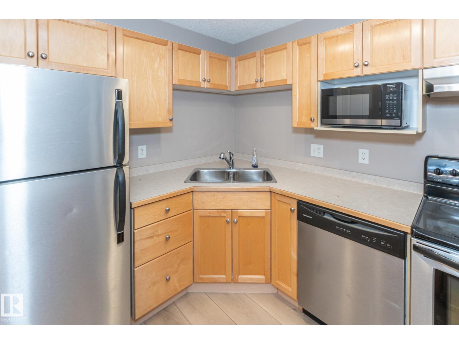 #119 245 EDWARDS DR SW