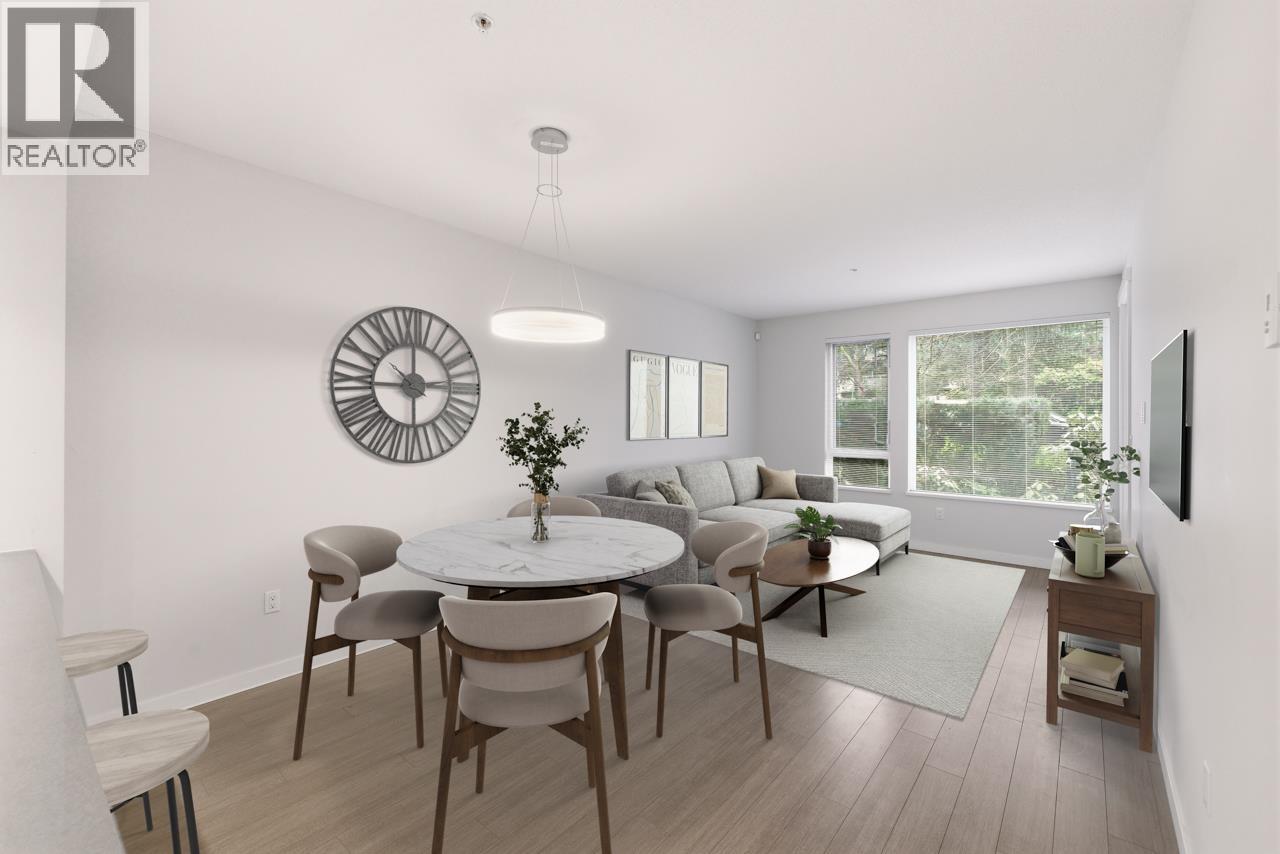 118 255 W 1ST STREET