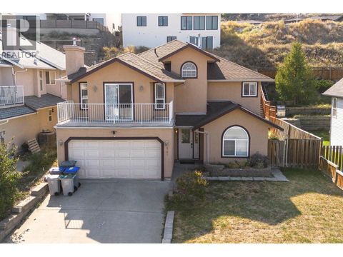 667 DUNROBIN Drive Kamloops BC V1s1w2