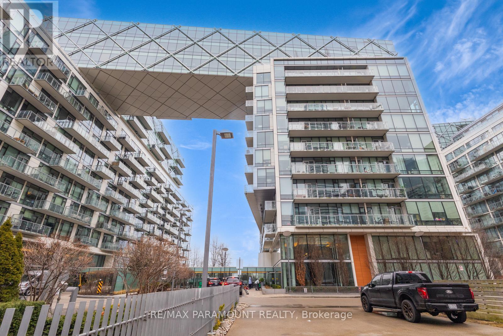 1101 - 39 QUEENS QUAY E