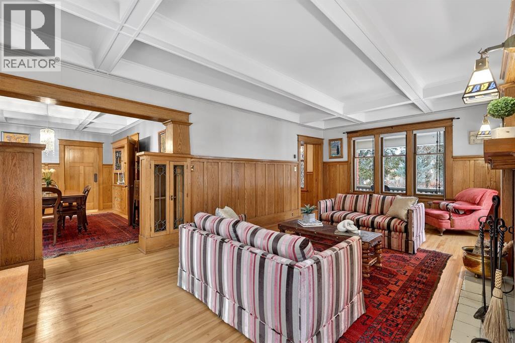 2209 Carleton Street SW