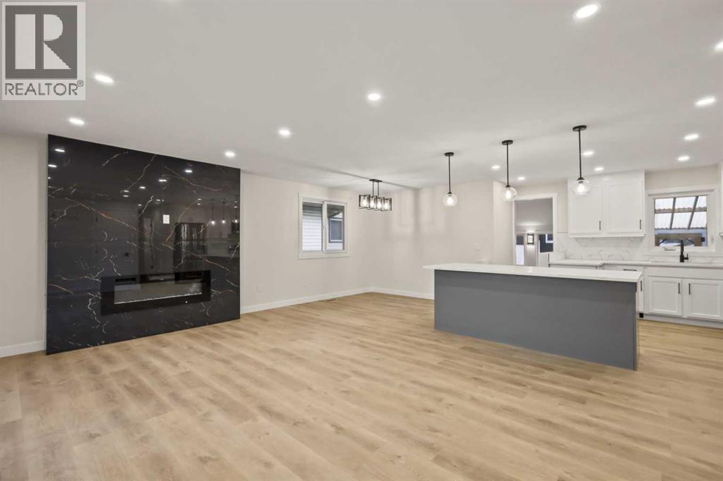 219 Pinemill Road NE