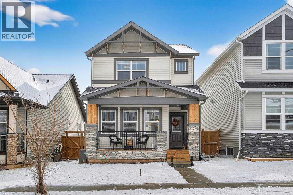 216 Hillcrest Road SW