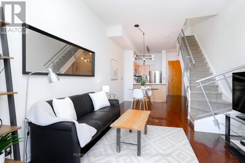 923 - 388 RICHMOND STREET W Toronto (Waterfront Communities) ON M5V3P1