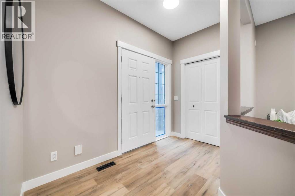 198 Panamount Villas NW