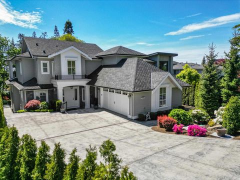 13416 MARINE DRIVE Surrey BC V4A1G2