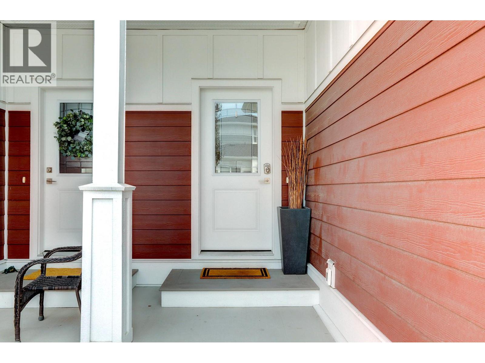 1999 15 Avenue Unit# 11