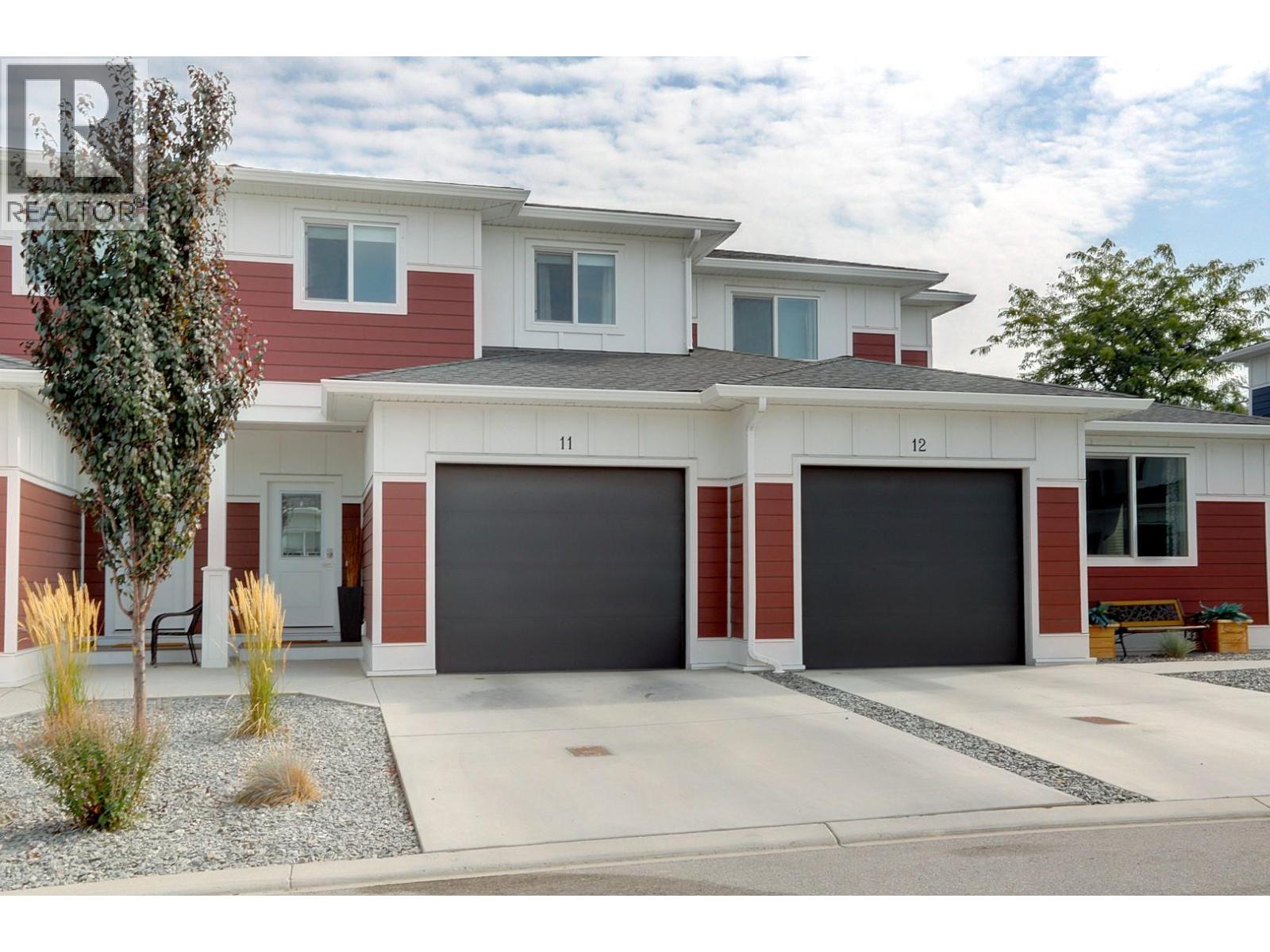 1999 15 Avenue Unit# 11