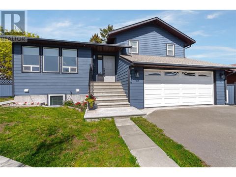 2274 MACINTYRE Place Kamloops BC V1S1H7