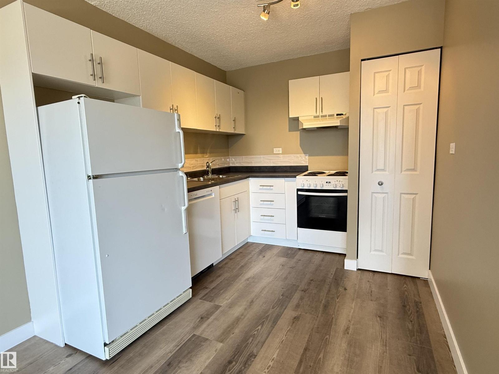 #505 10150 117 ST NW