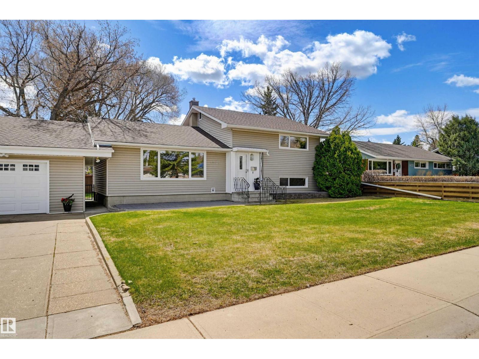 14521 85 AV NW