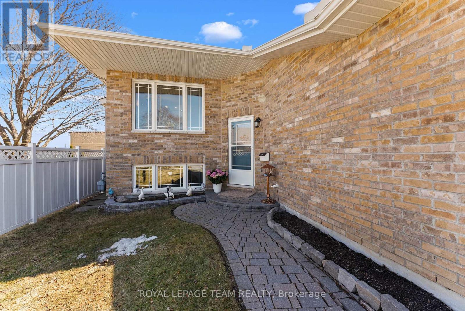 88 THOMAS STREET S