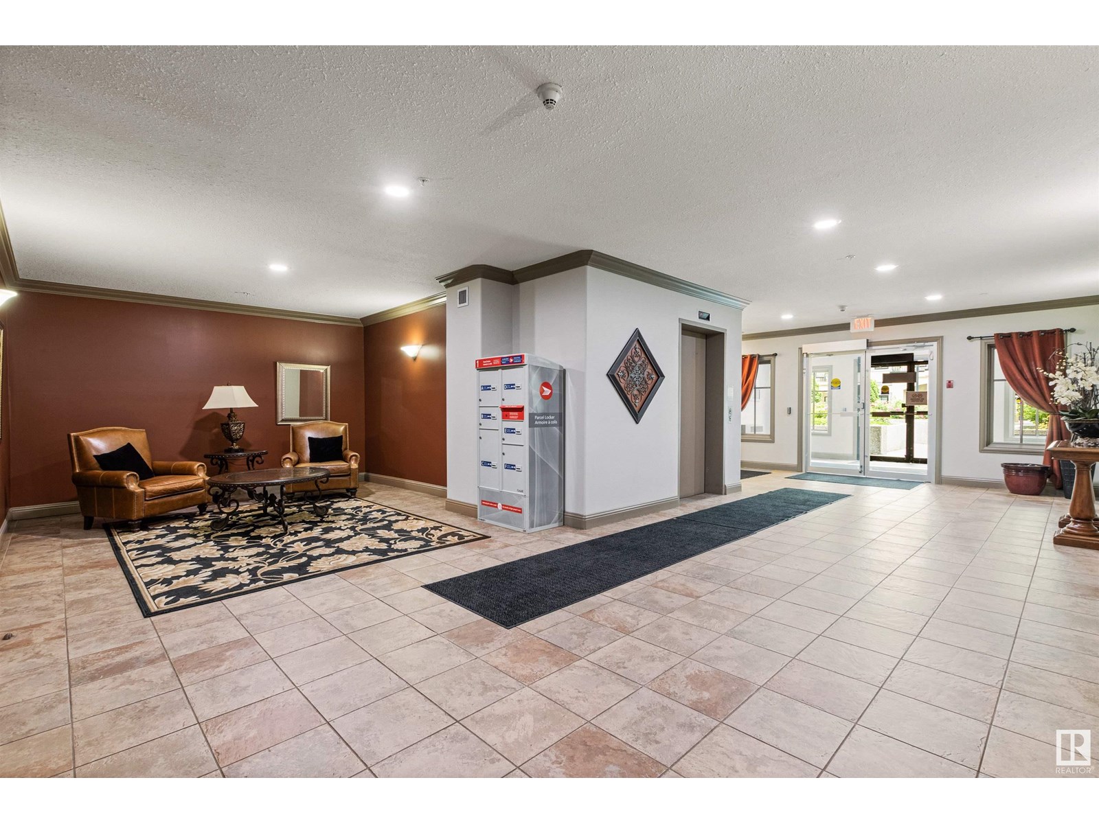 #131 1406 HODGSON WY NW