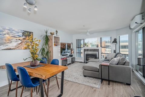 305 15241 18 AVENUE Surrey BC V4A1W9