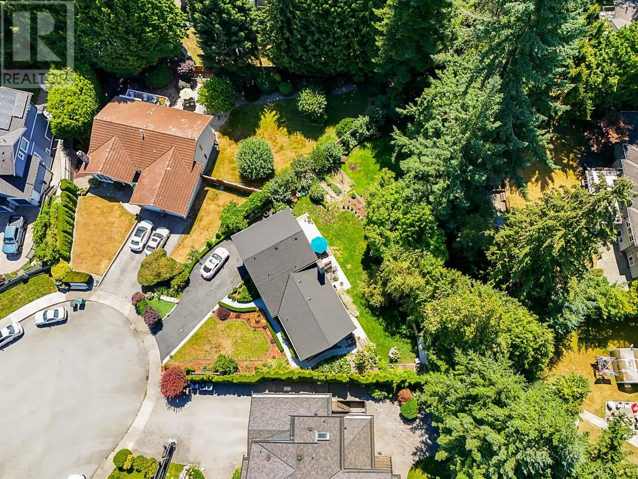 8240 MANSON DRIVE