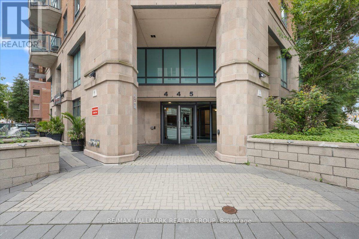 1703 - 445 LAURIER AVE AVENUE W