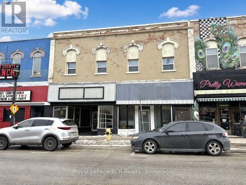 925 & 927 2ND AVENUE E Owen Sound ON N4K2H5