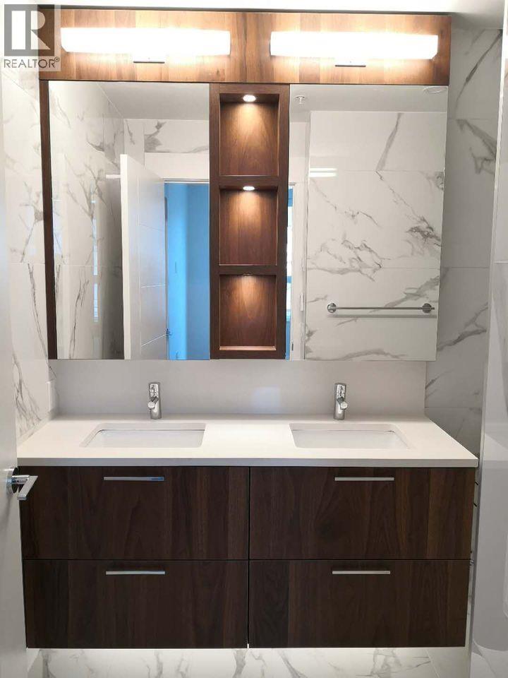 204 5058 CAMBIE STREET