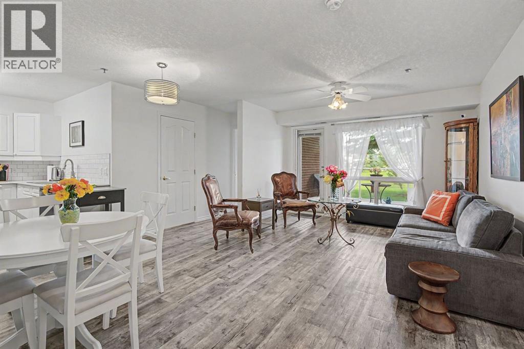 1114, 1818 Simcoe Boulevard SW