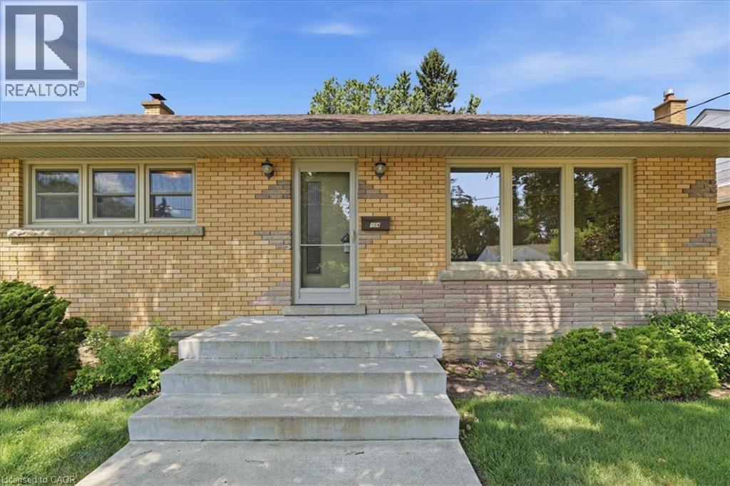 184 MURDOCK Avenue