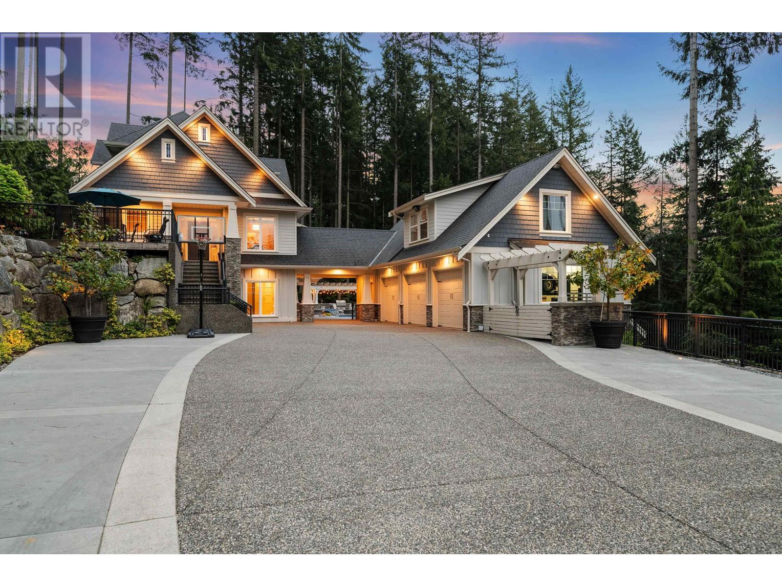 1462 CRYSTAL CREEK DRIVE