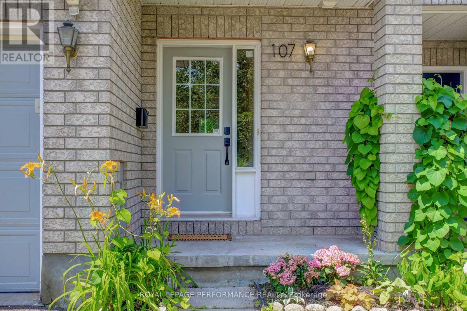 107 MARGRAVE AVENUE
