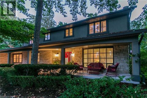 358 GREEN ACRES Drive Waterloo ON N2K1Z1