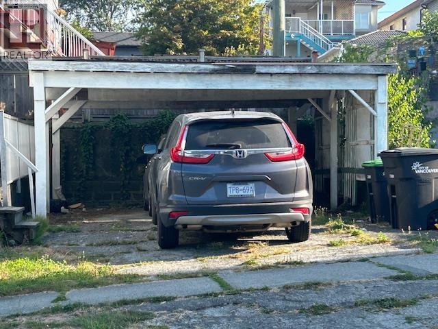 7590-7592 FRASER STREET