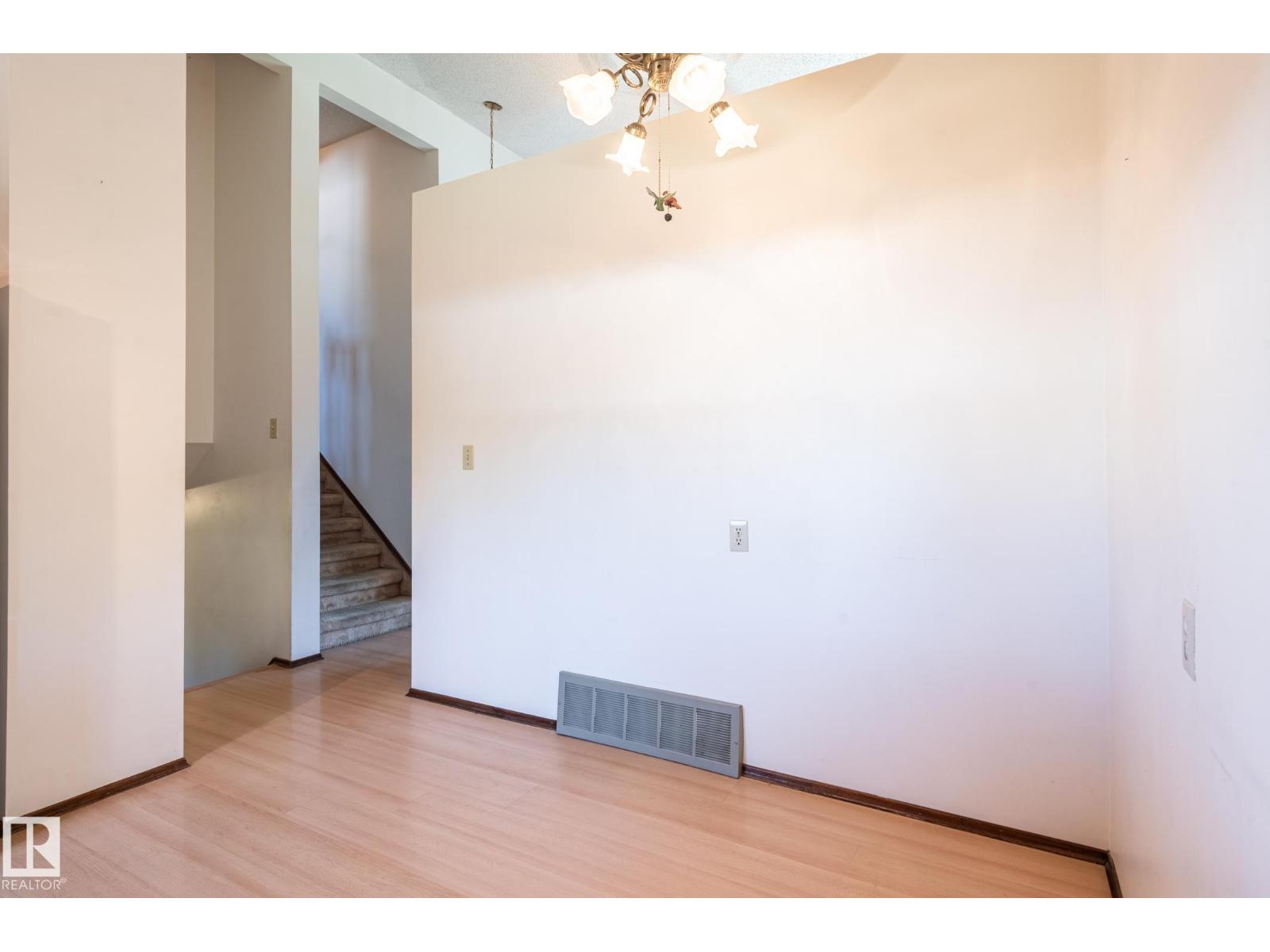 14504 30 ST NW