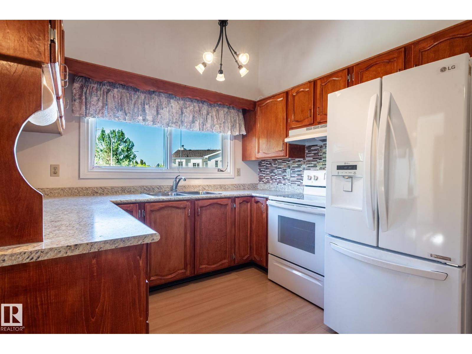 14504 30 ST NW