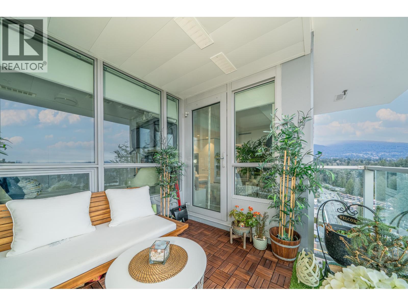 2102 1632 LIONS GATE LANE