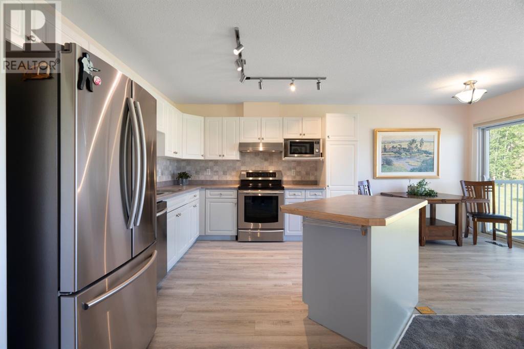 505 Epiphany Bay
