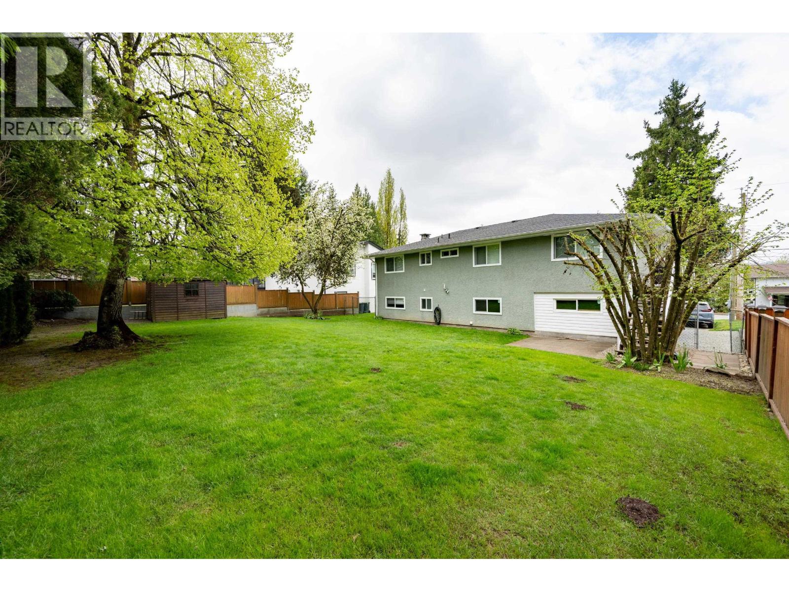 1448 HELEN DRIVE