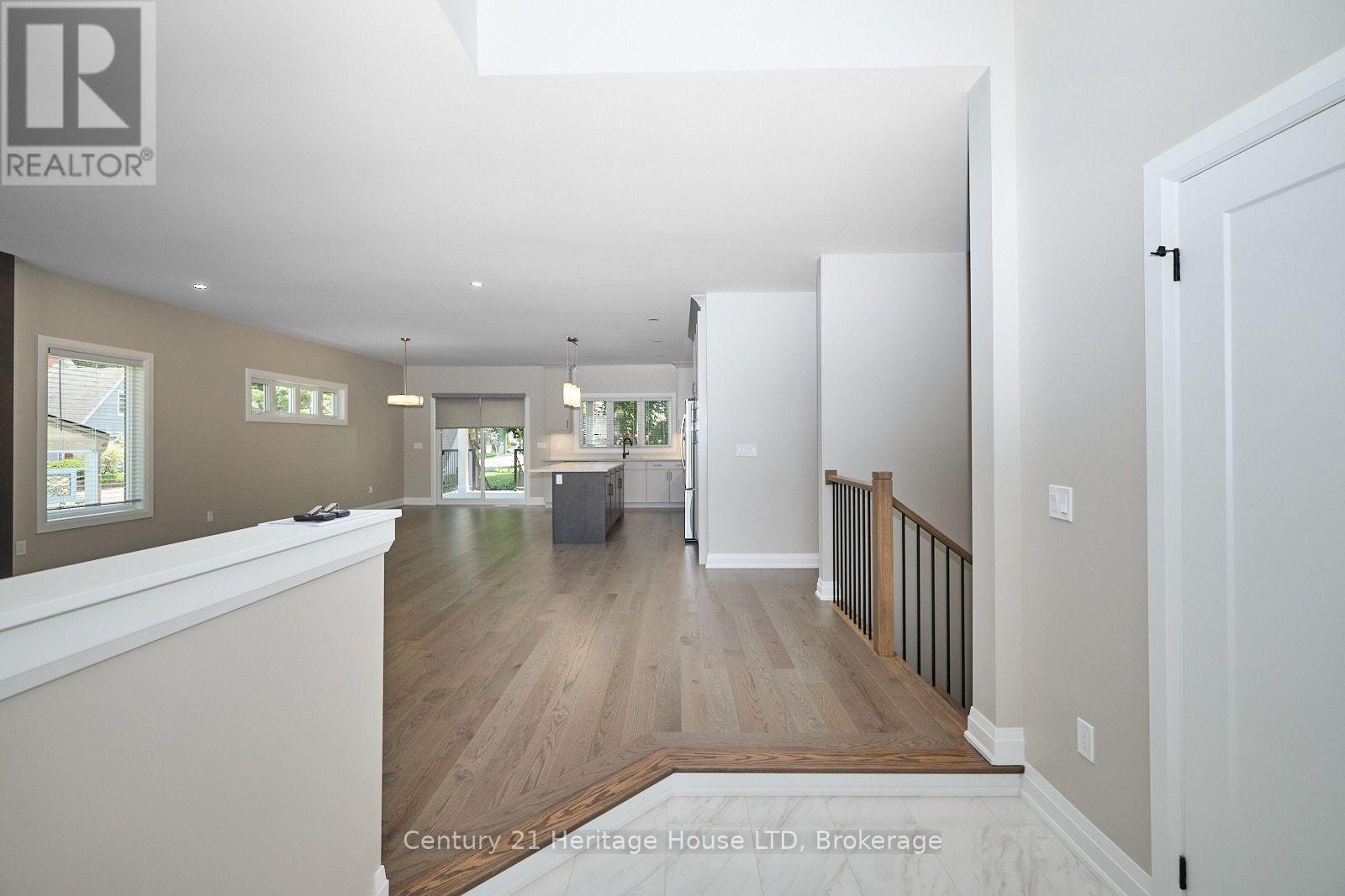 336 SUGARLOAF STREET