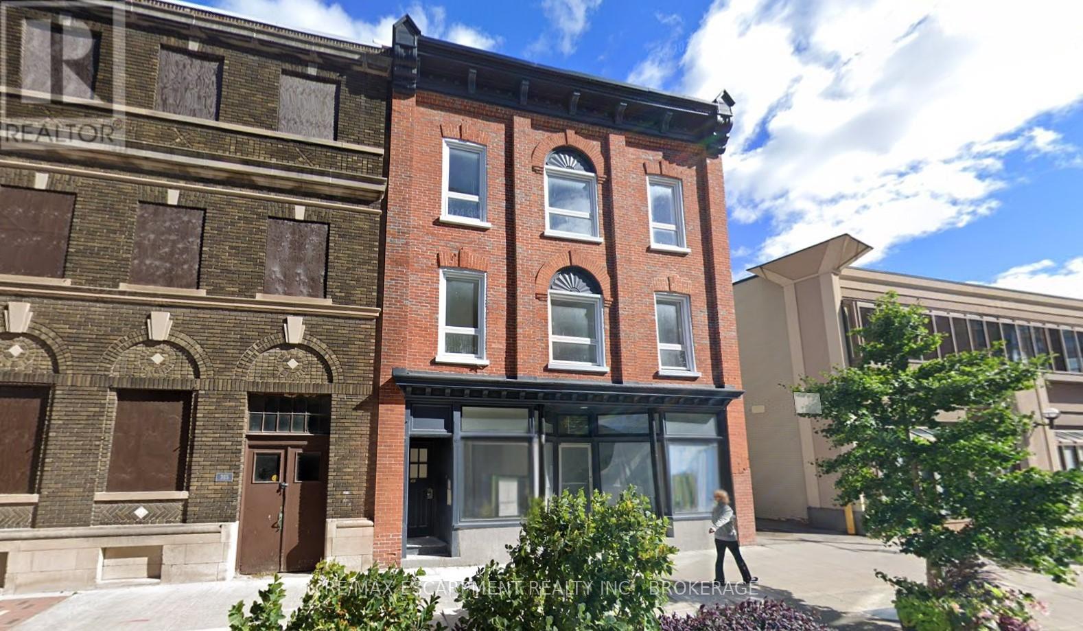 363 FRONT STREET